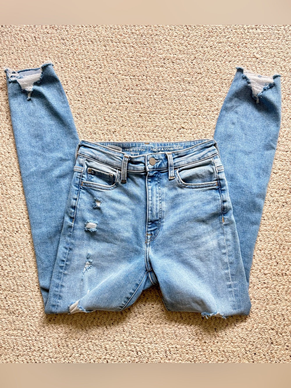 H&M Light Blue Skinny Distressed Women’s Jeans